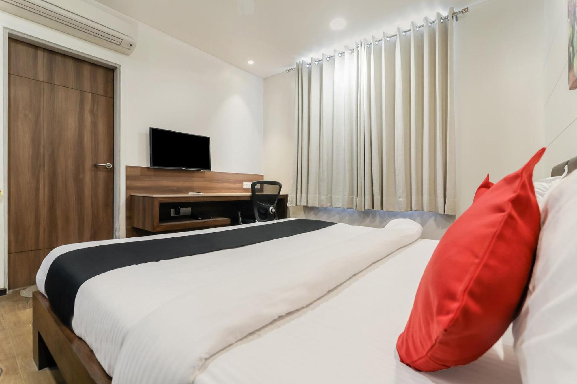 Fleur Hotel Jaipur Extérieur photo