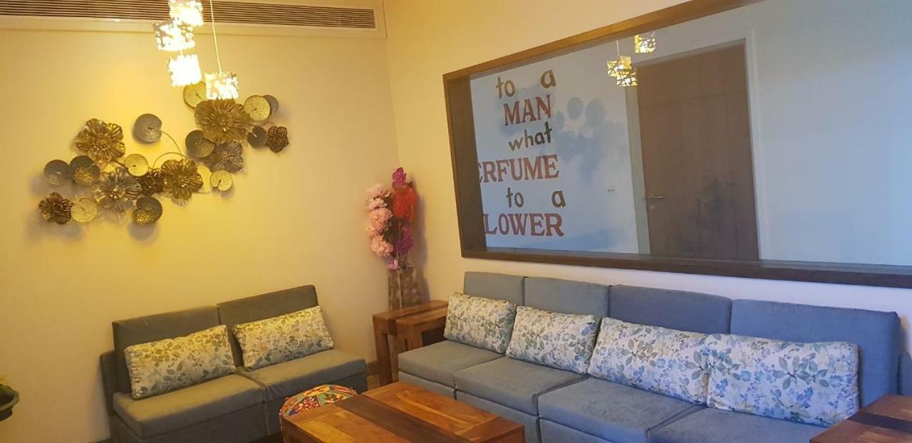 Fleur Hotel Jaipur Extérieur photo
